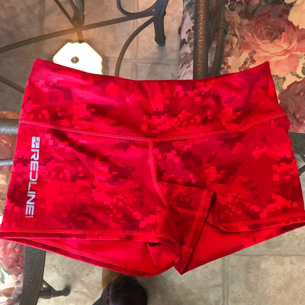 EUC Redline Booty Shorts Red Digital Camo XS